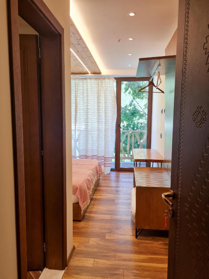 Neokulla Hotel - By Kol Gjoni Valbone Bagian luar foto